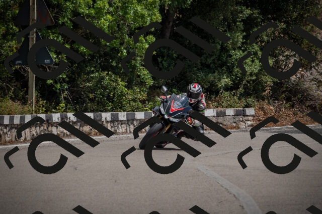 20250629113505-_5005092_am_