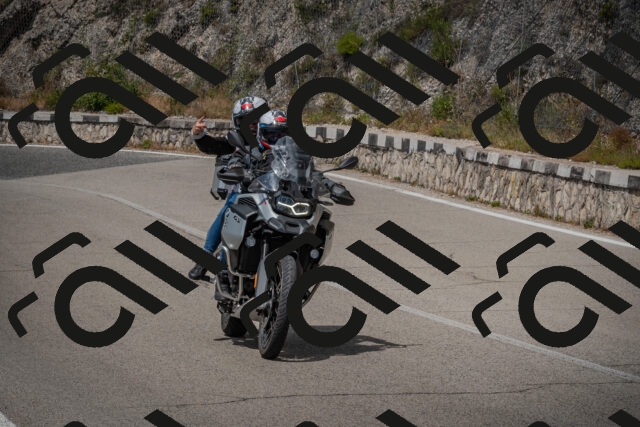 20250629113700-_5005111_am_