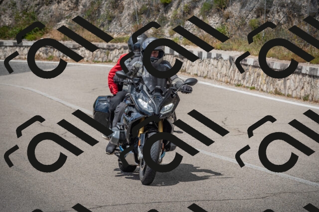 20250629114246-_5005145_am_