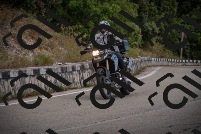 20250629121757-_5005178_am_