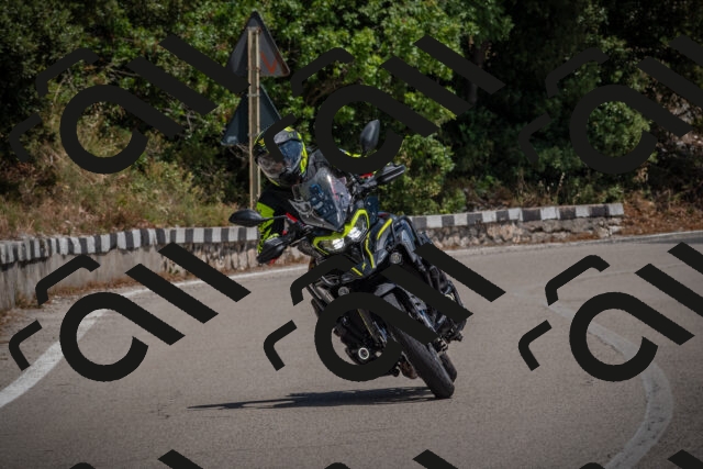 20250629122815-_5005191_am_