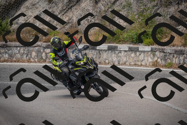 20250629123240-_5005205_am_