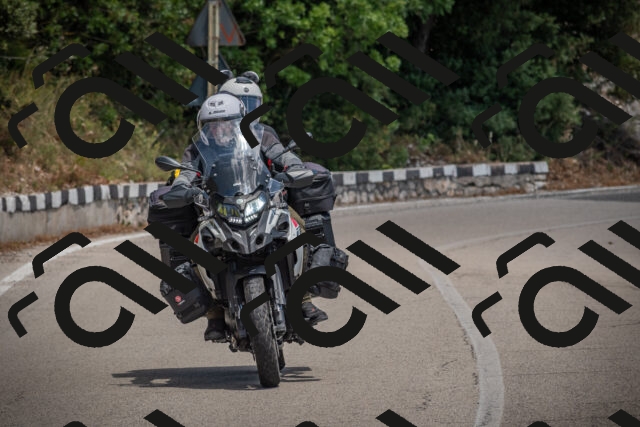 20250629124438-_5005247_am_