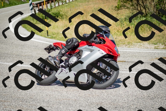 202506281113-DSC_1274_c2