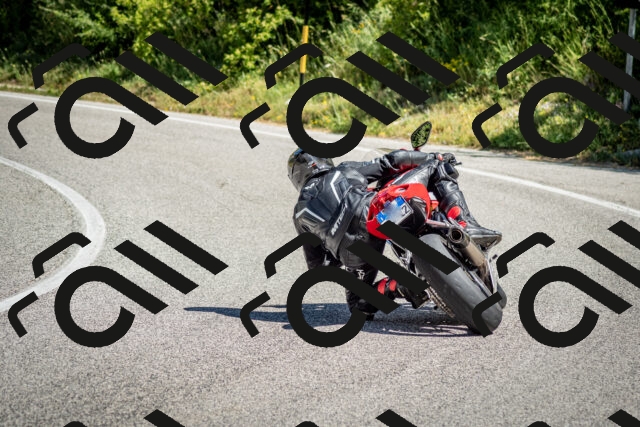 202506281113-DSC_1275_c2