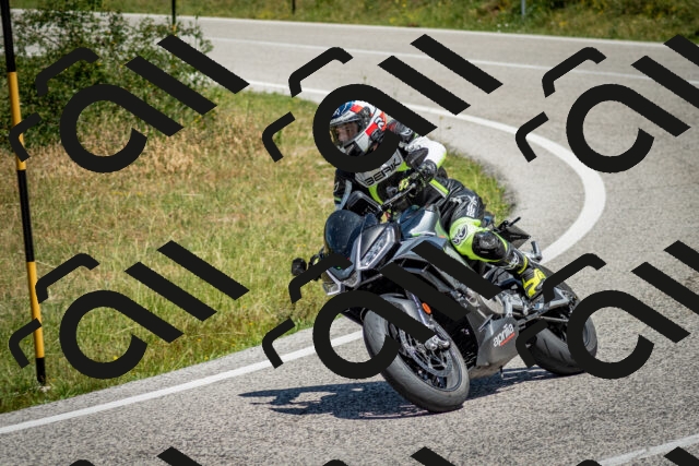 202506281154-DSC_1627_c2