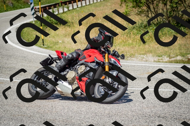 202506281158-DSC_1703_c2