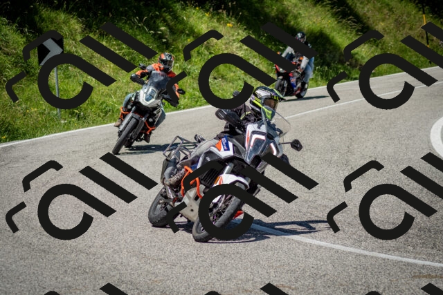 202506281221-DSC_1871_c2