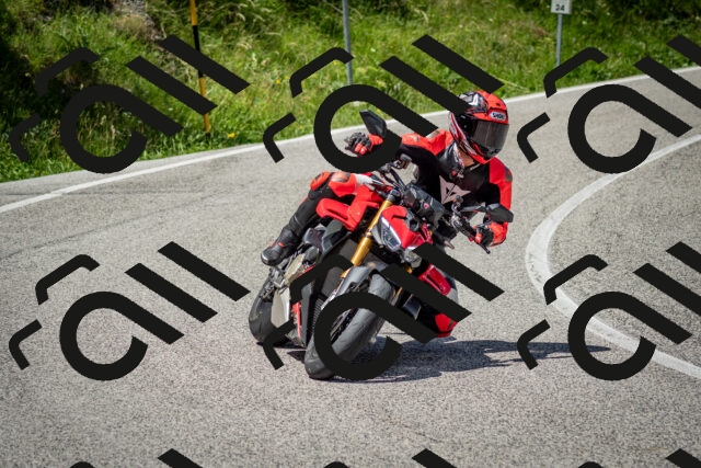 202506281238-DSC_1996_c2