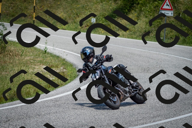 202506281250-DSC_2071_c2