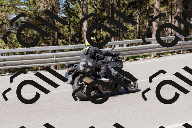 202506281009-_04A4183_c3_