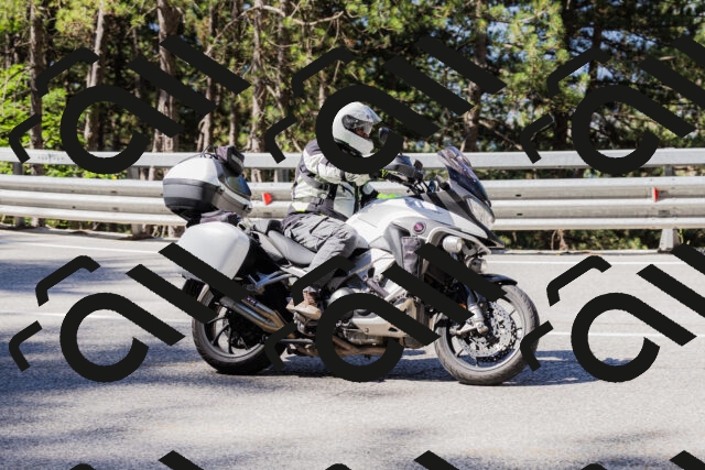 202506281009-_04A4184_c3_