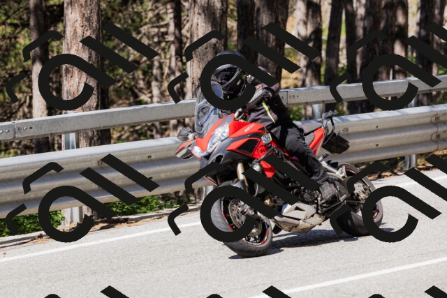 202506281020-_04A4206_c3_