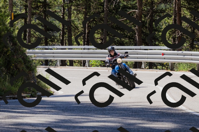 202506281035-_04A4283_c3_