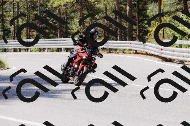 202506281049-_04A4340_c3_