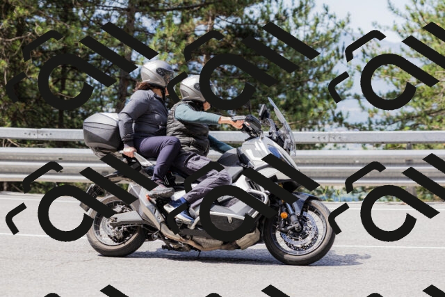 202506281051-_04A4355_c3_