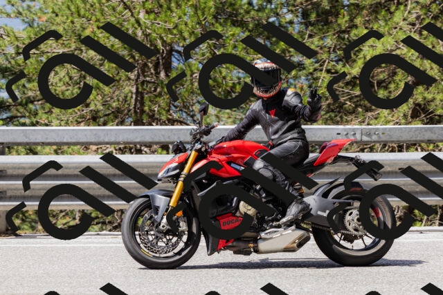 202506281053-_04A4359_c3_