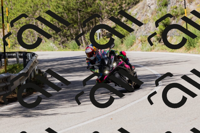 202506281056-_04A4370_c3_