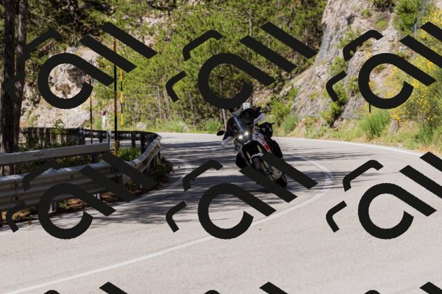 202506281106-_04A4396_c3_