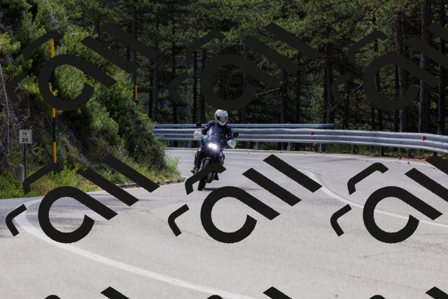 202506281111-_04A4415_c3_