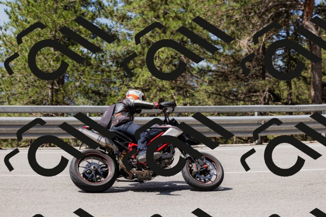 202506281113-_04A4432_c3_