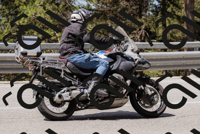 202506281114-_04A4437_c3_