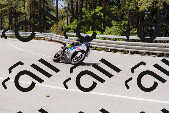 202506281119-_04A4459_c3_