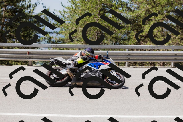 202506281119-_04A4461_c3_