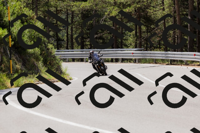 202506281120-_04A4463_c3_