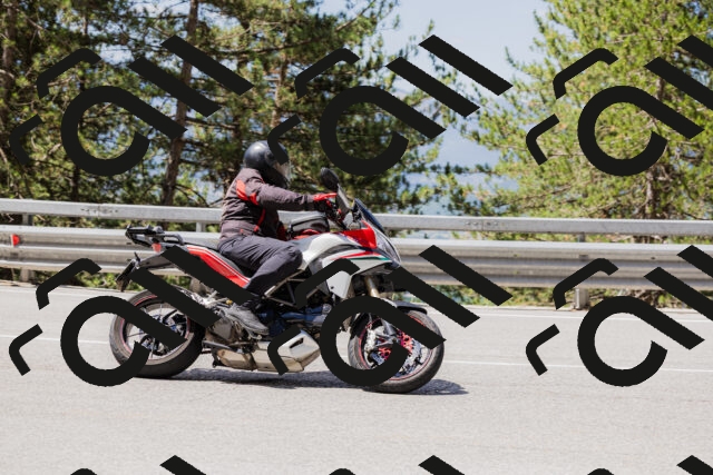 202506281122-_04A4473_c3_