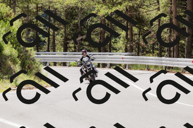 202506281127-_04A4489_c3_