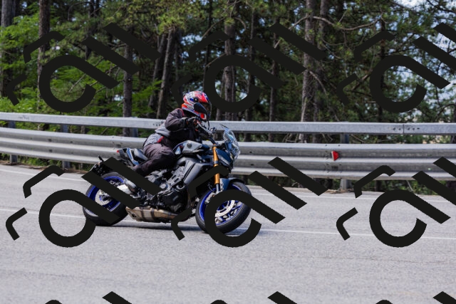 202506281129-_04A4504_c3_