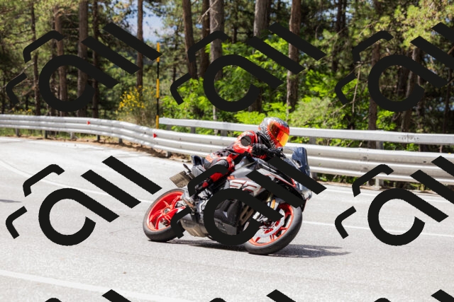 202506281129-_04A4522_c3_