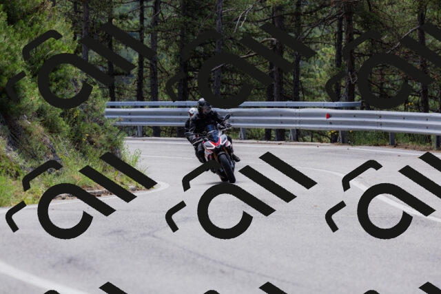 202506281130-_04A4528_c3_