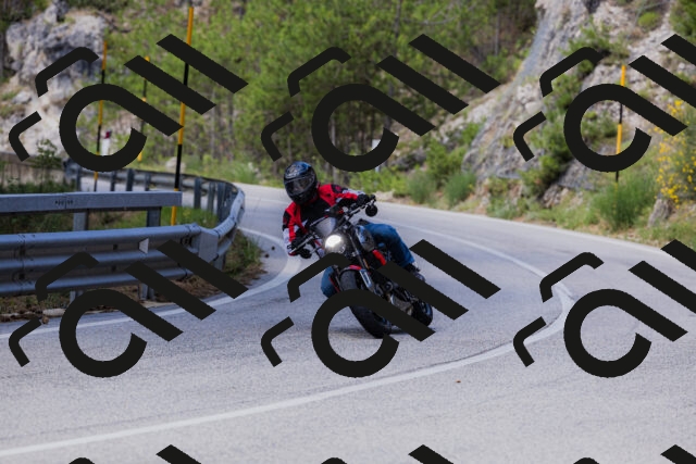 202506281132-_04A4543_c3_