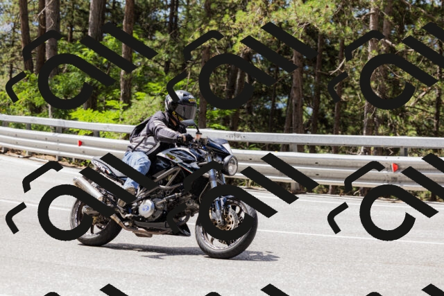 202506281133-_04A4549_c3_