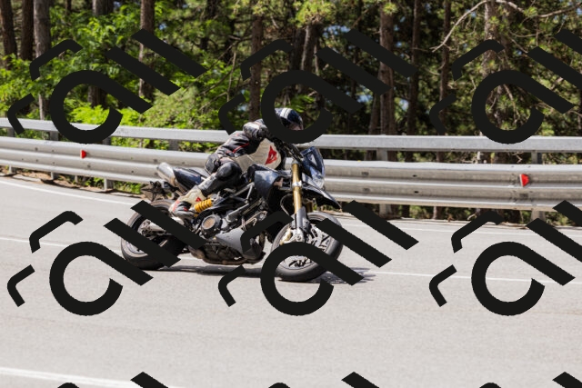 202506281134-_04A4563_c3_