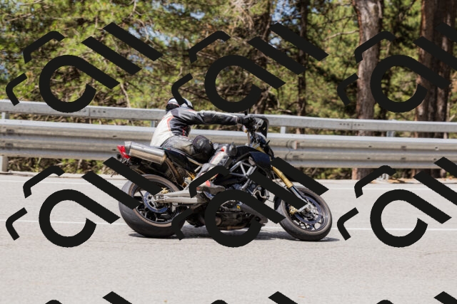 202506281134-_04A4565_c3_