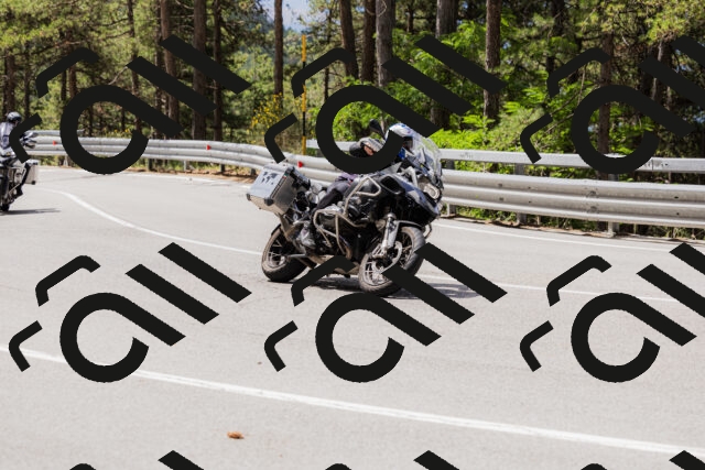 202506281135-_04A4572_c3_