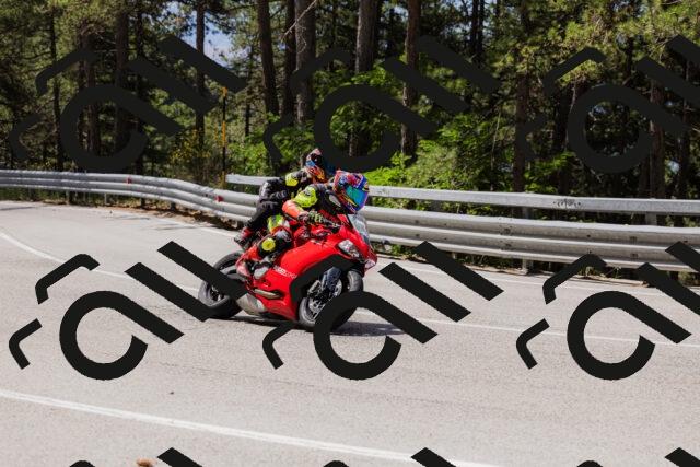 202506281137-_04A4595_c3_