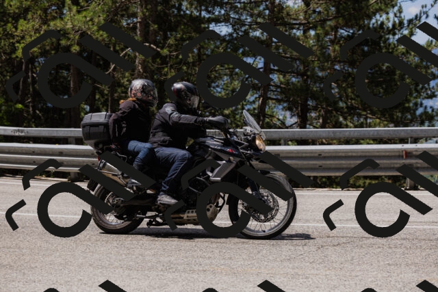 202506281139-_04A4622_c3_