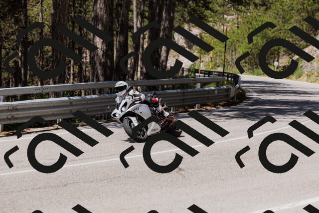 202506281142-_04A4632_c3_