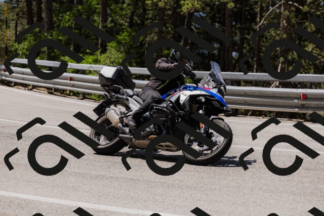 202506281144-_04A4640_c3_