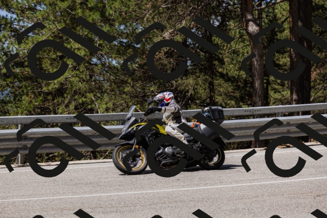 202506281144-_04A4644_c3_