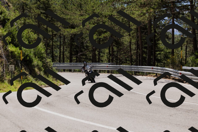 202506281149-_04A4671_c3_