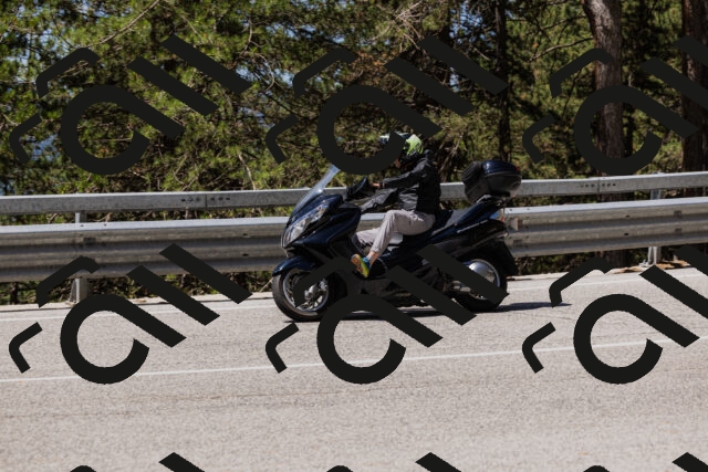 202506281149-_04A4677_c3_