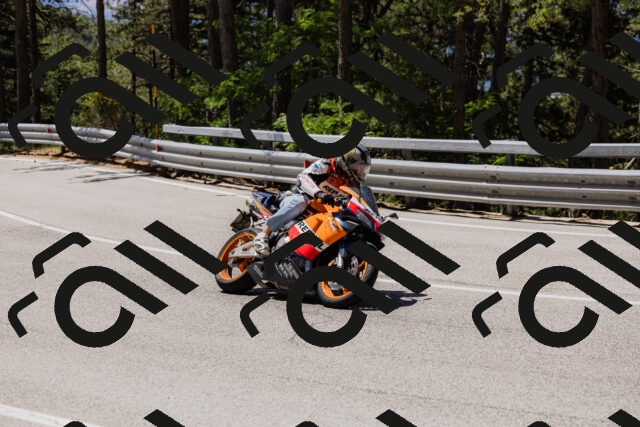 202506281153-_04A4705_c3_