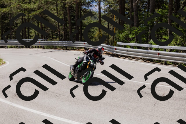 202506281153-_04A4706_c3_