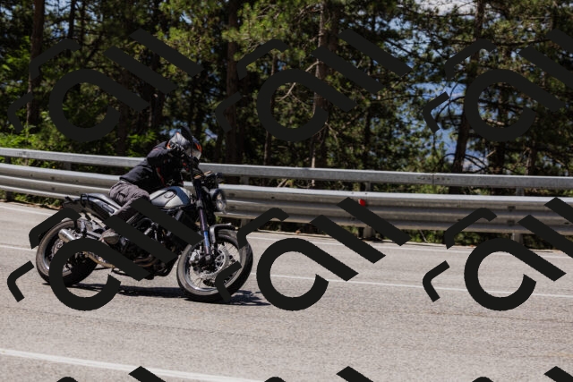 202506281153-_04A4714_c3_