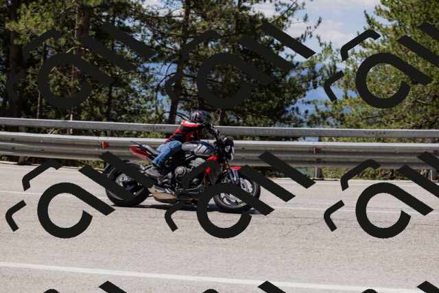 202506281156-_04A4739_c3_